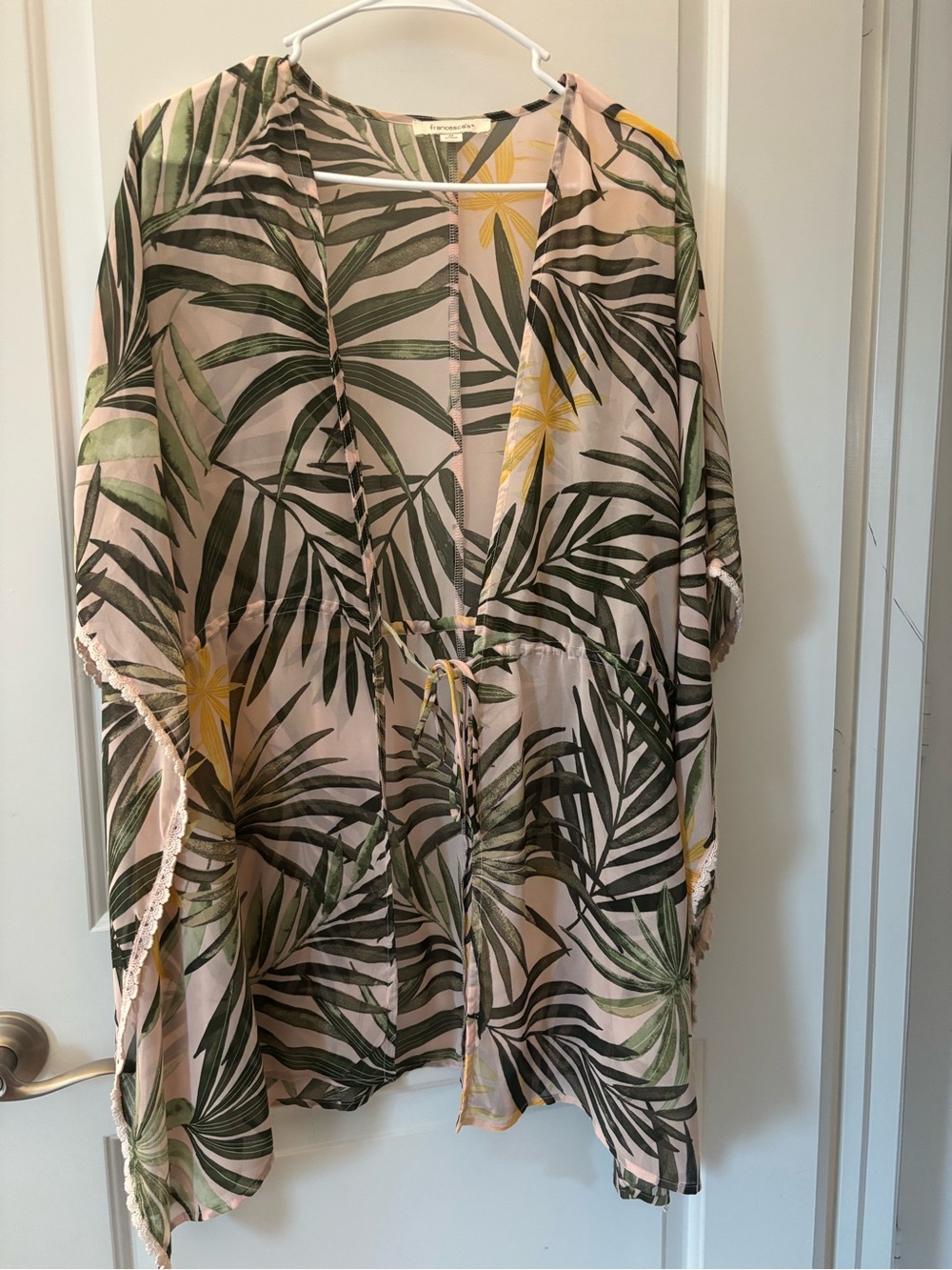 Francesca's Floral Palm Overlay in Pale Pink, Green & Yellow